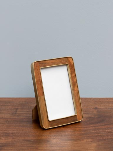 Sloan Frame