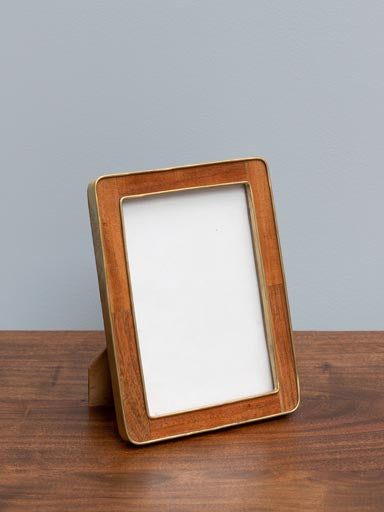 Sloan Frame