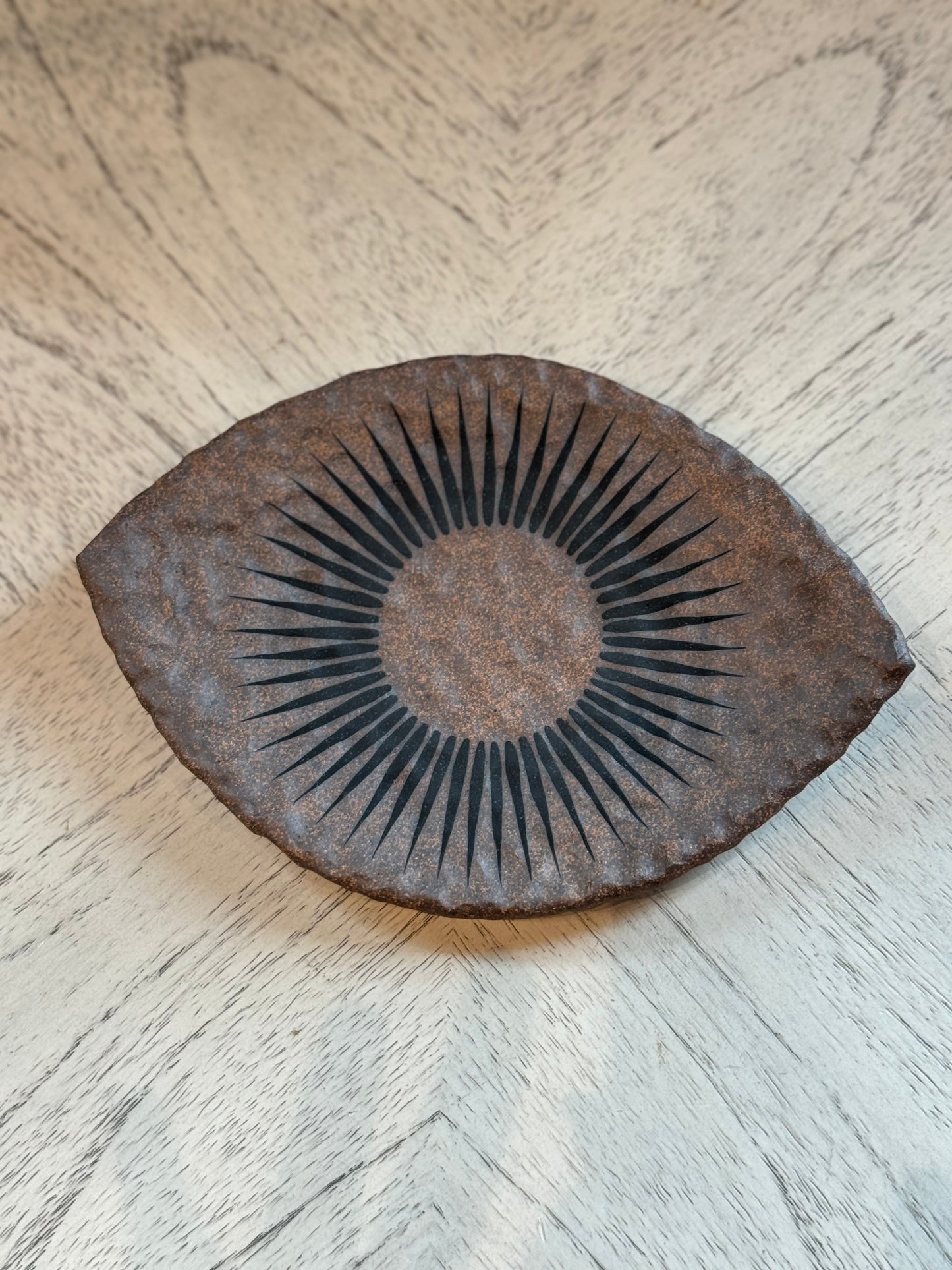 Dish Eye Hammered