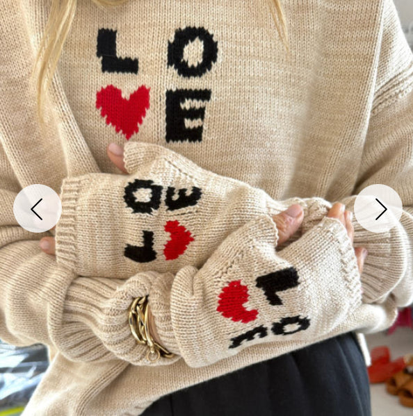 Boyfriend Love Square Sweater Natural