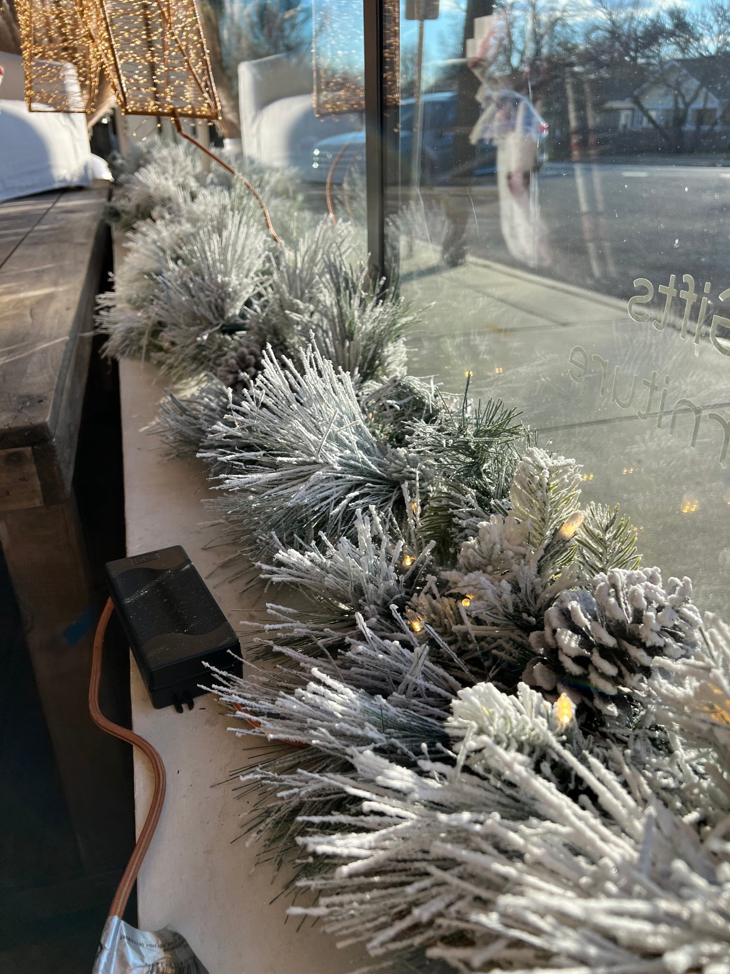9' Pre-Lit Flocked Pine Garland
