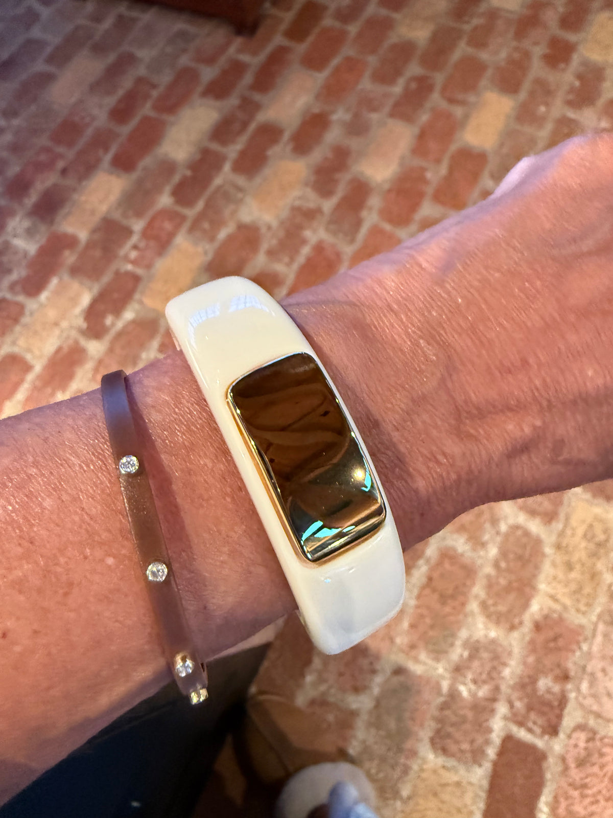 Ivory Resin Gold Plated Bangle