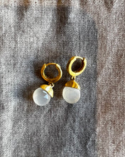 Load image into Gallery viewer, Tirua Earring
