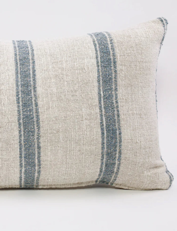 Dalton Pillow