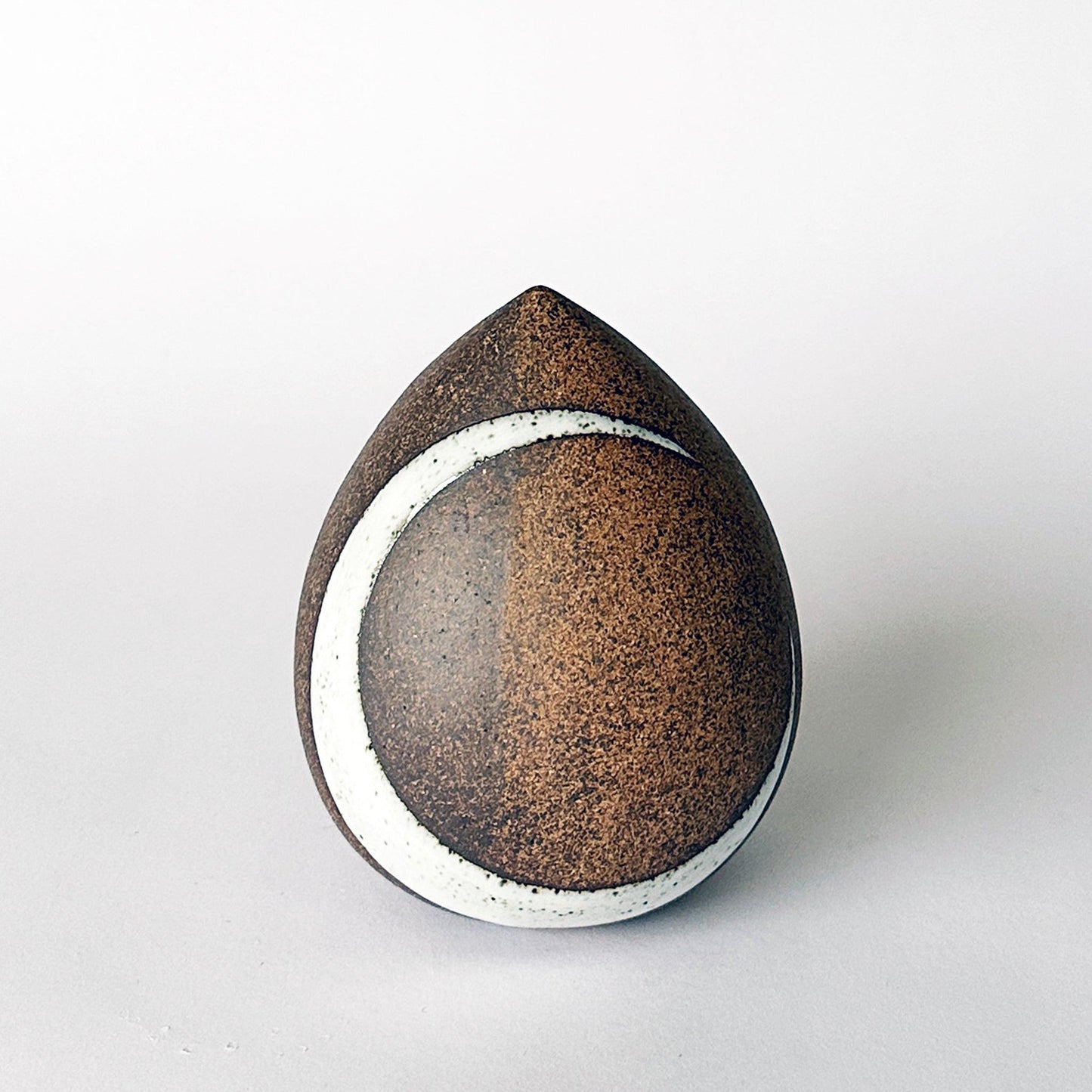 Seed Pod Tucker Cresent