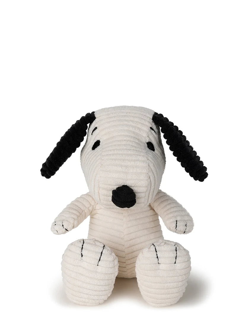 PEANUTS Snoopy Sitting