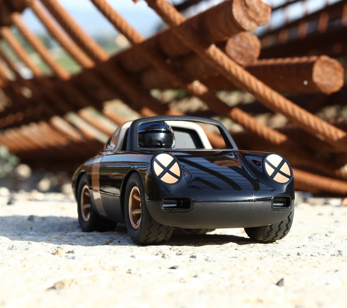 LUFT Crow Toy Car