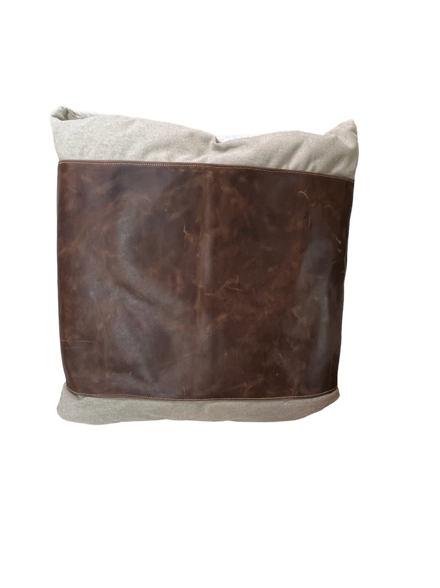 26x26 Assorted Pillows