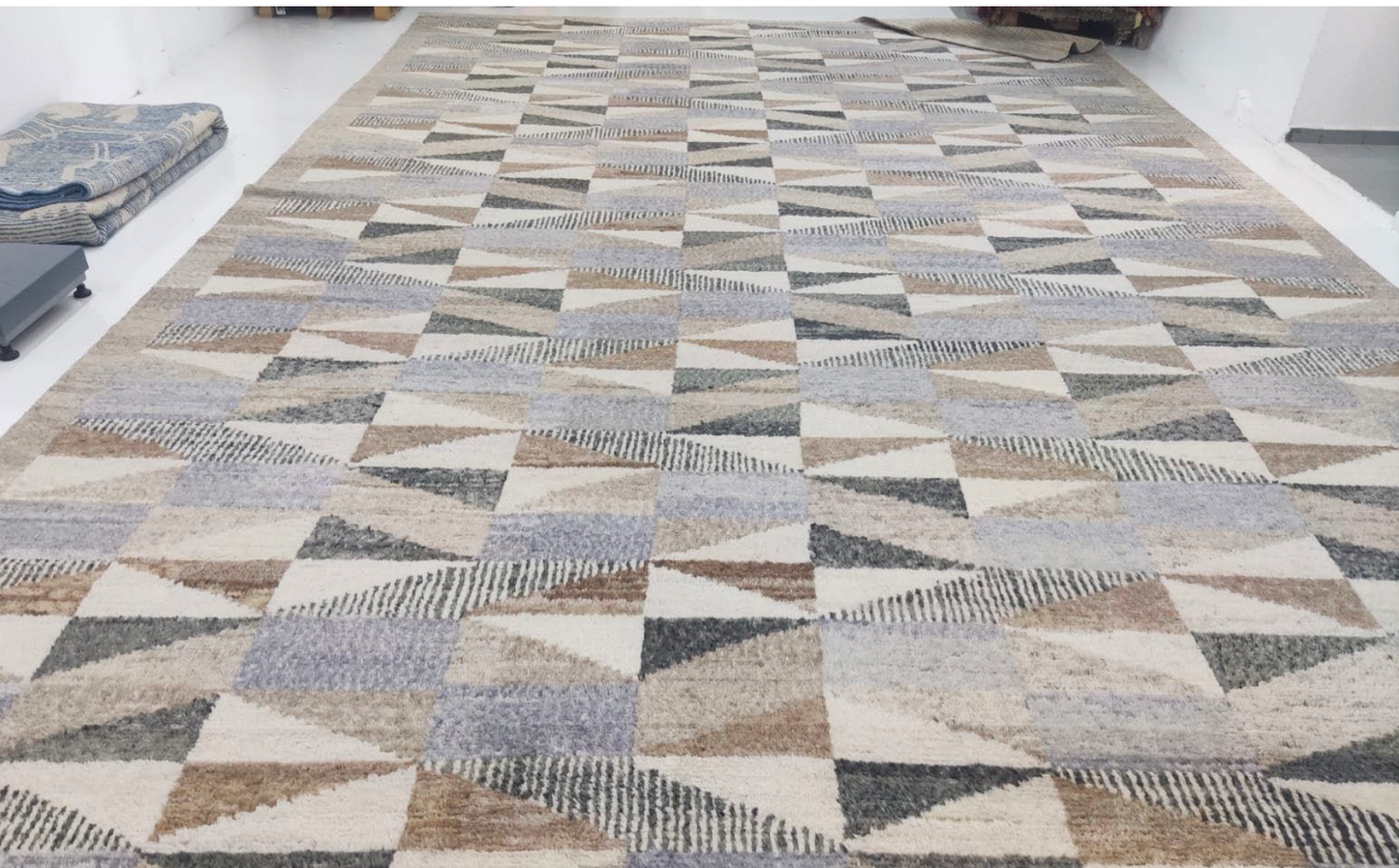 Nomad Rug in Flat Weave Kilim