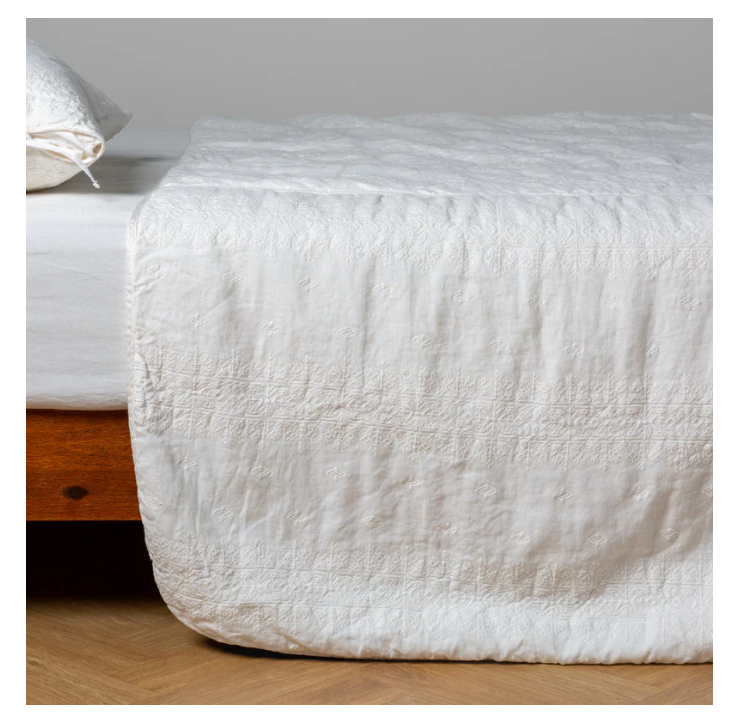 Ines Bedding