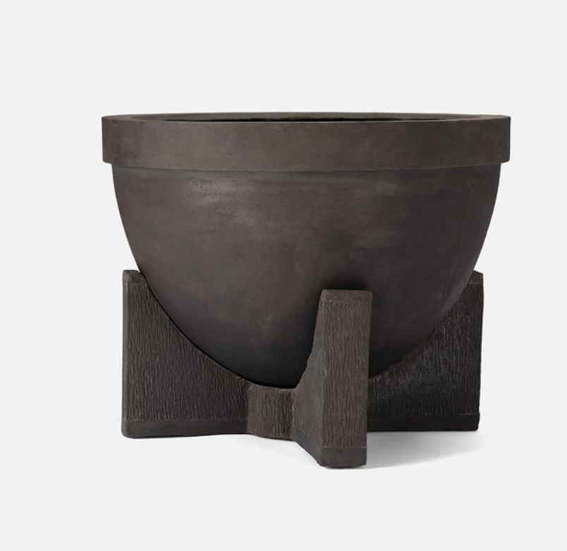 Faye Outdoor Planter