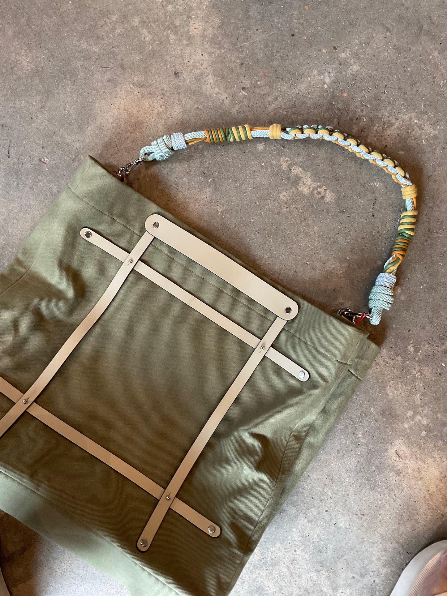 Candide Bag Kaki w/Alice Strap
