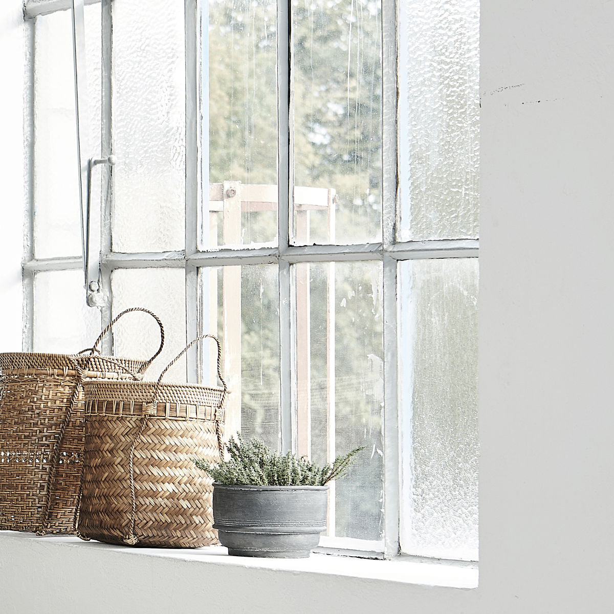 Gourd Concrete Planter