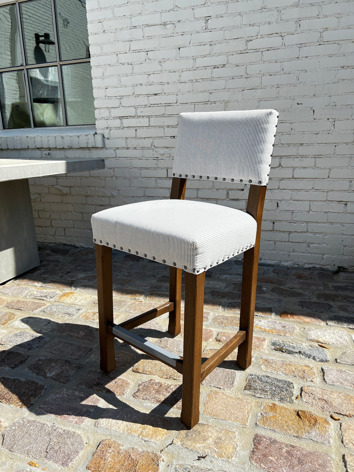 5778-51 Counter Stools
