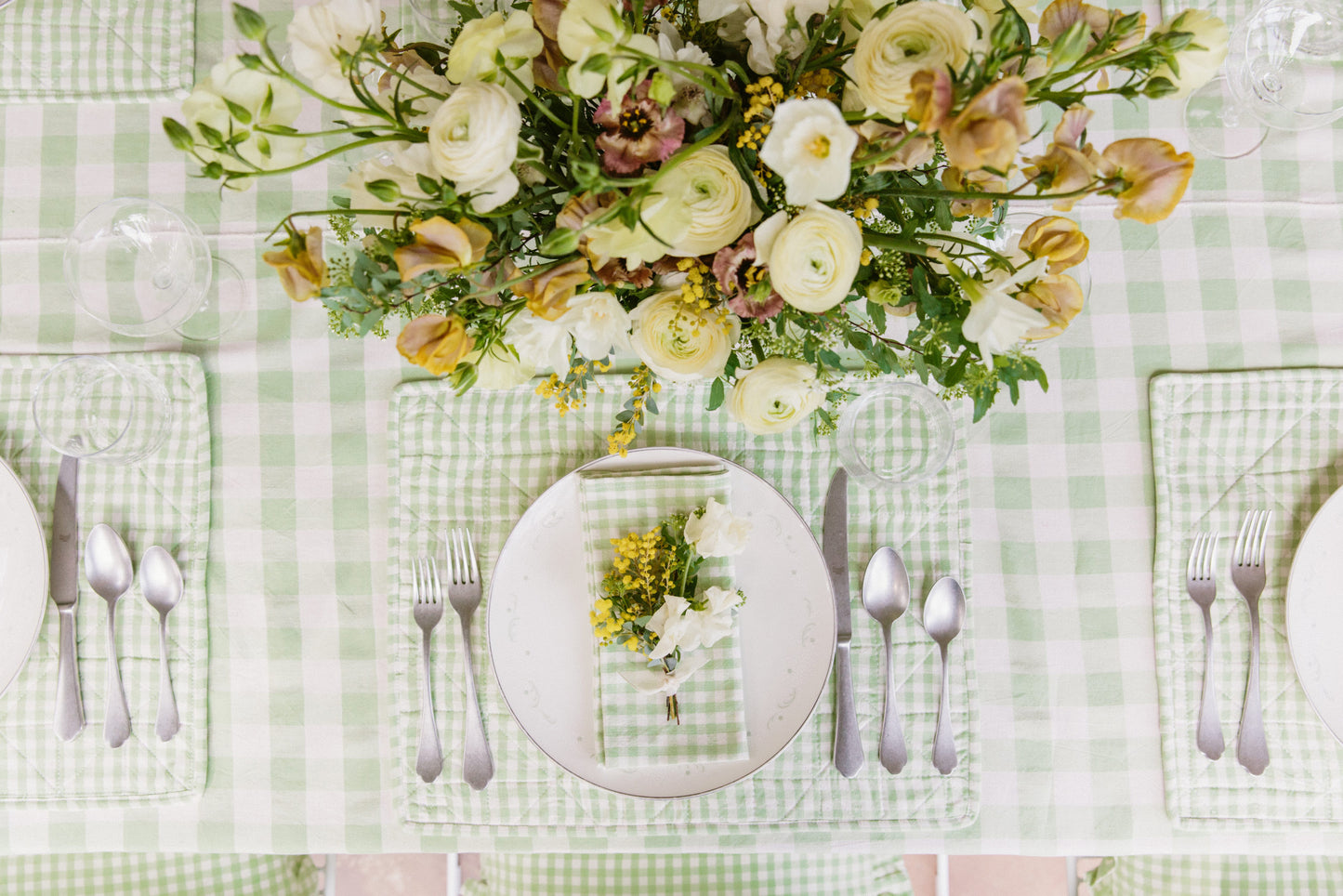 Gingham Woven Tablecloth