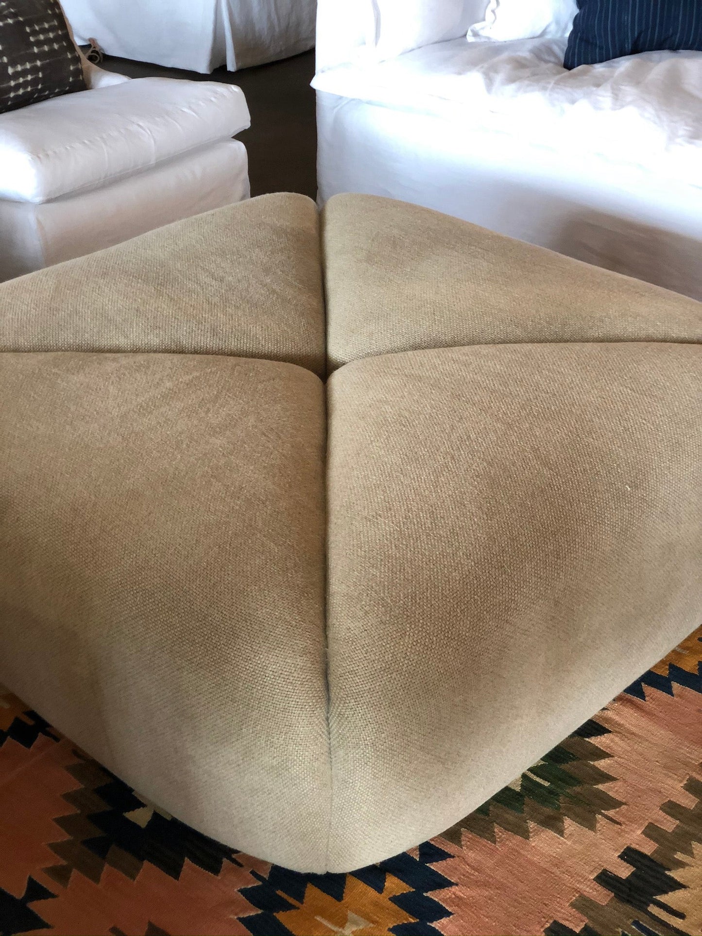 Tonto Ottoman