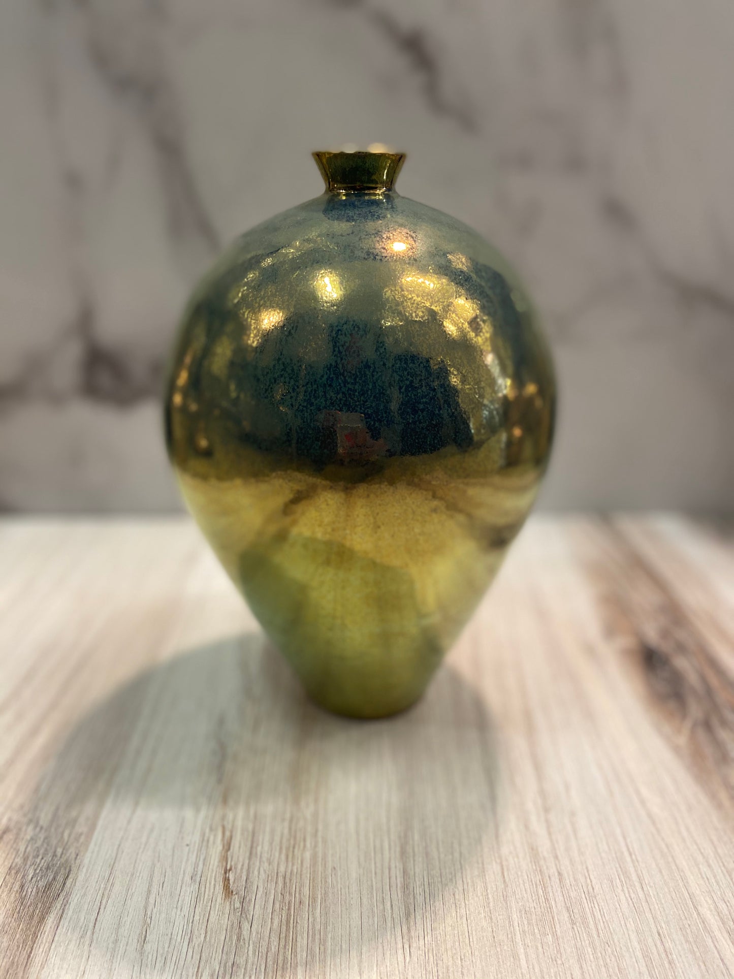 Shiny Blue-Gold Vases