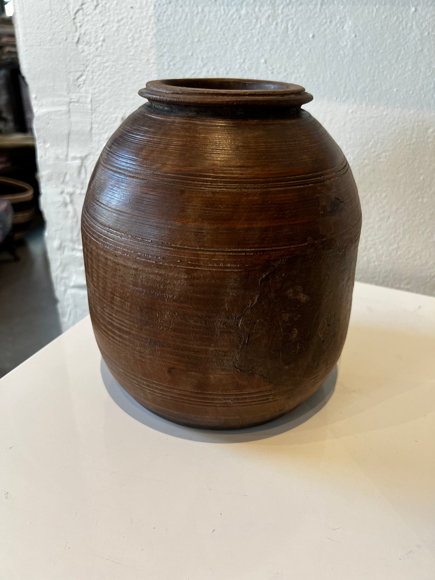 Wood pot