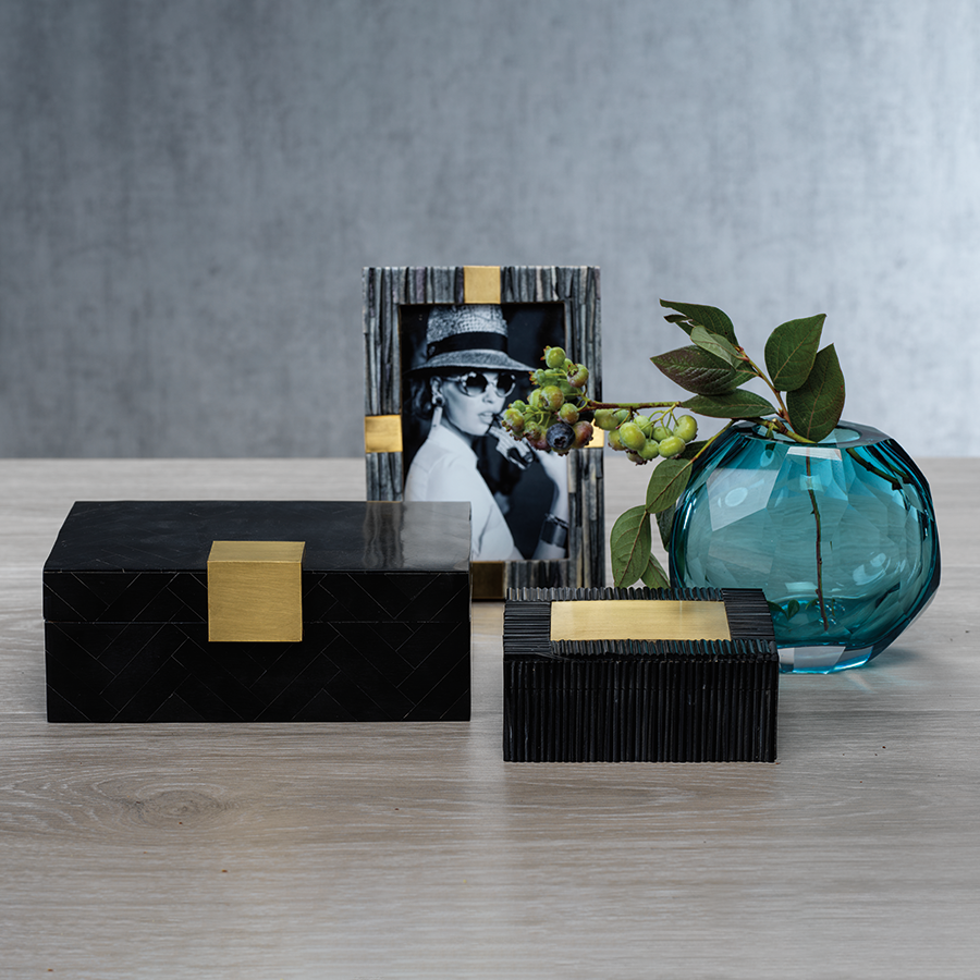 Ribbed Gray Bone Photo Frame with Brass Accent
