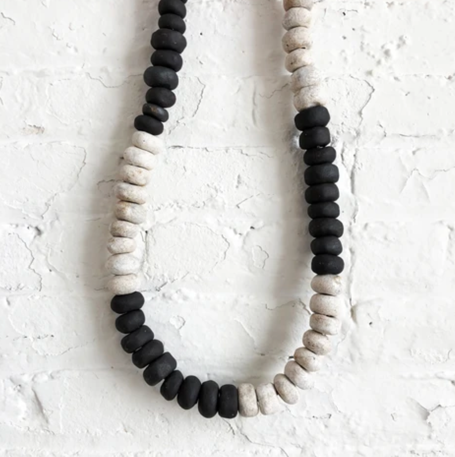 Garland 108: Black & White Press Beads