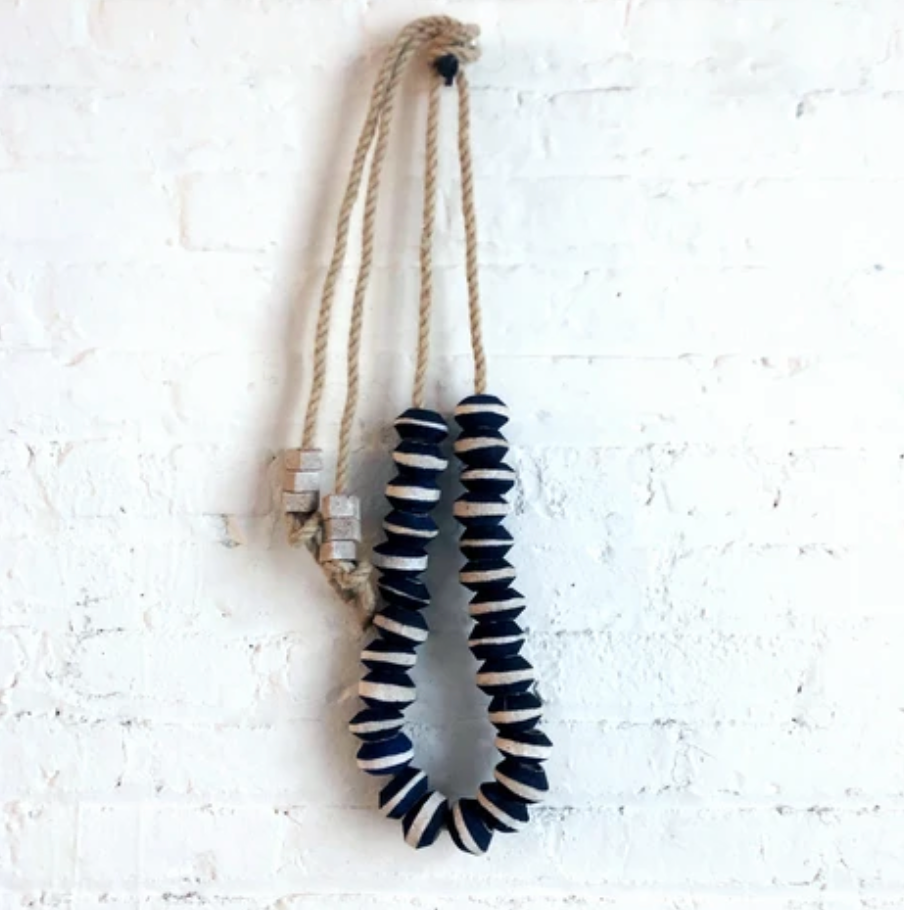 Garland 27: Indigo