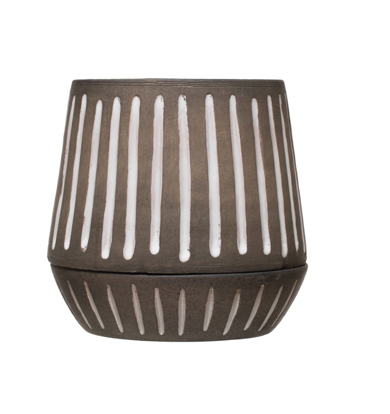 Brown Hand Painted Terra-cotta Planter with Saucer and Debossed Lines