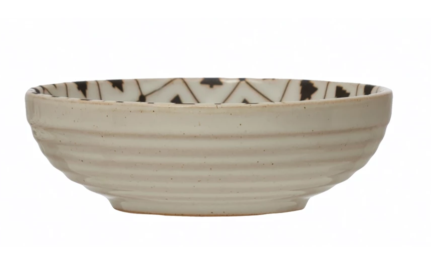Stoneware with Tree Pattern