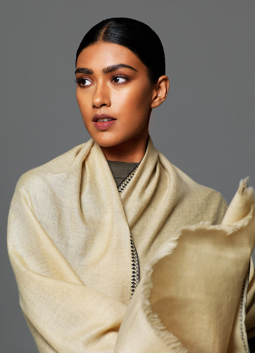 Kaaj Daar Scarf