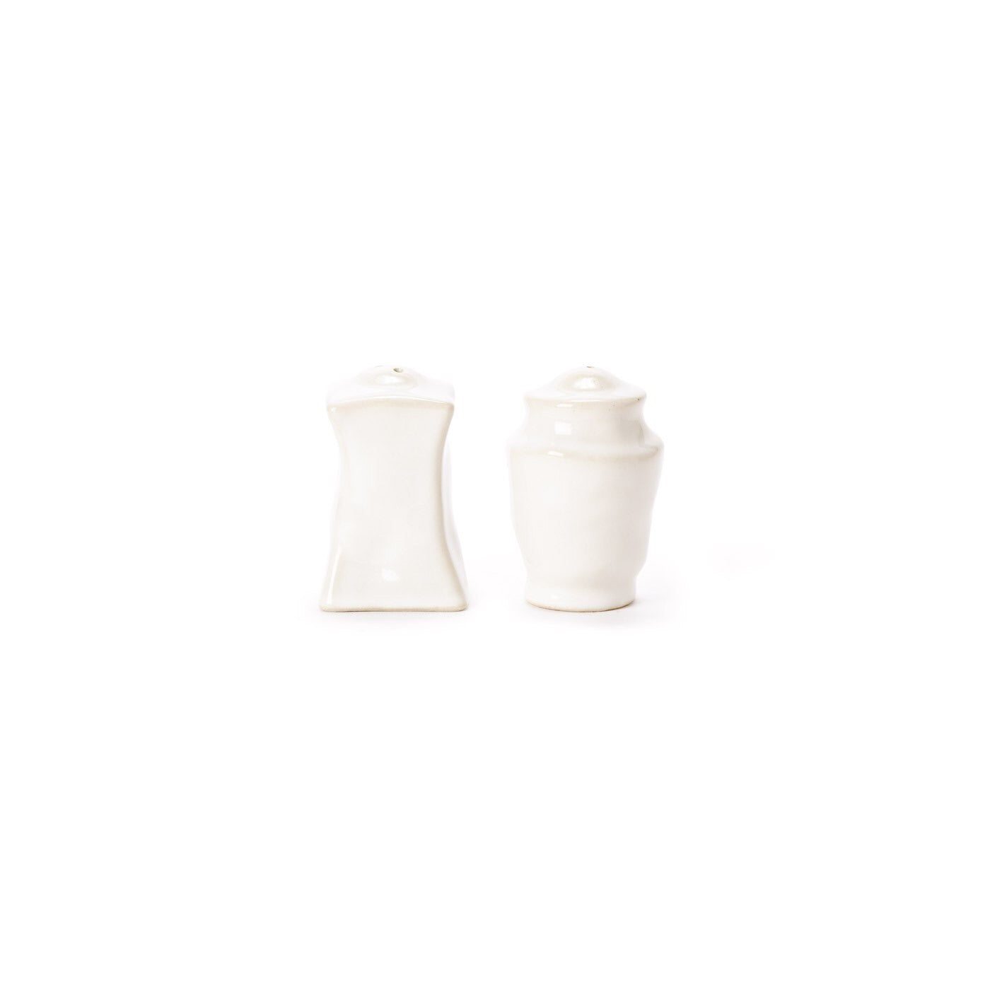Forma salt and pepper set