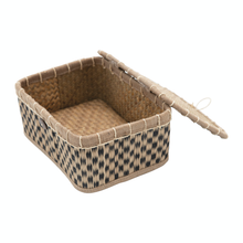 Load image into Gallery viewer, Hand-Woven Seagrass Box with Lid
