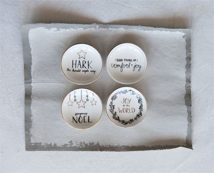 Round Stoneware Dish