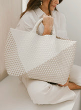 Load image into Gallery viewer, St Barths Tote - Graphic Weave
