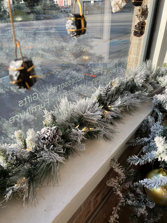 9' Pre-Lit Flocked Pine Garland