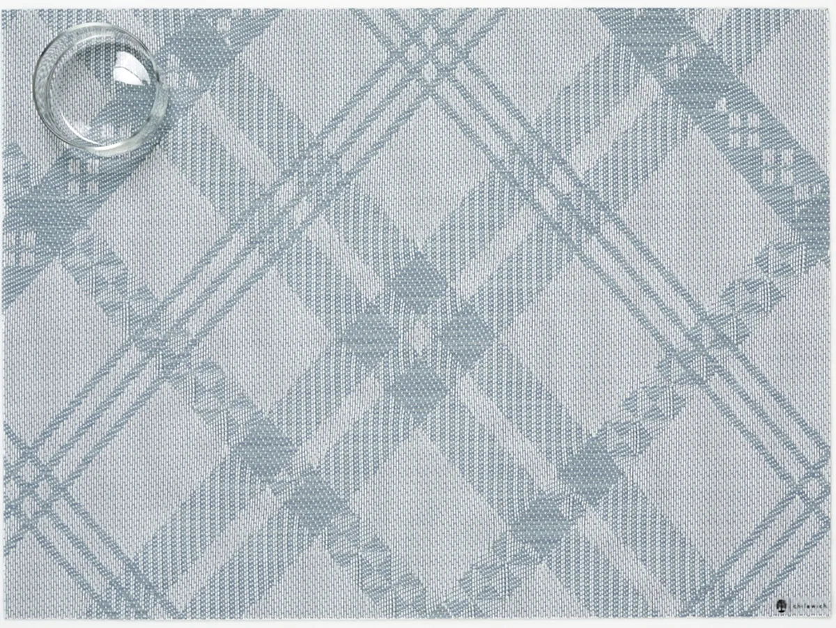 Ribbons Table Mat