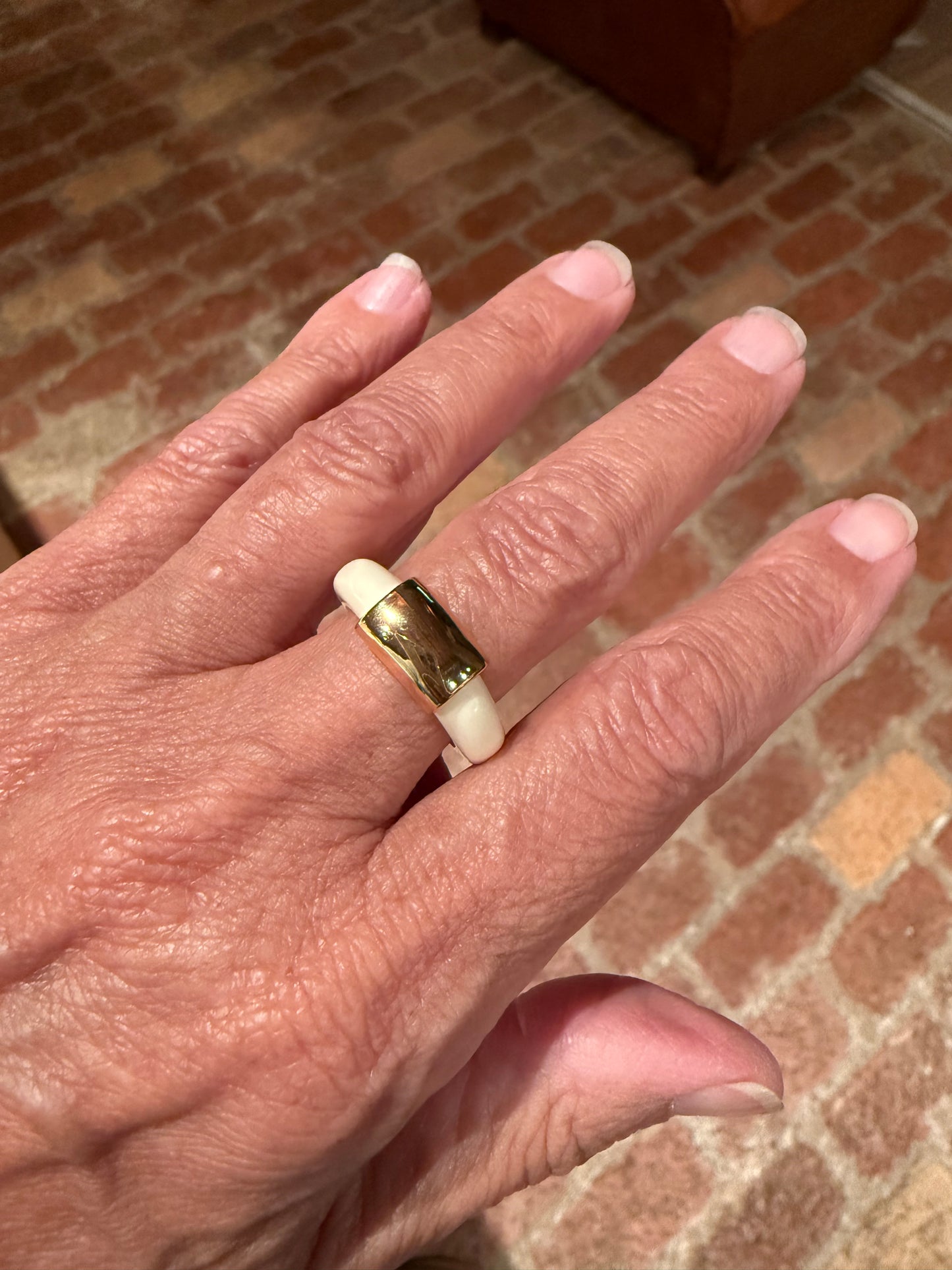 Ivory Resin Gold Bar Ring
