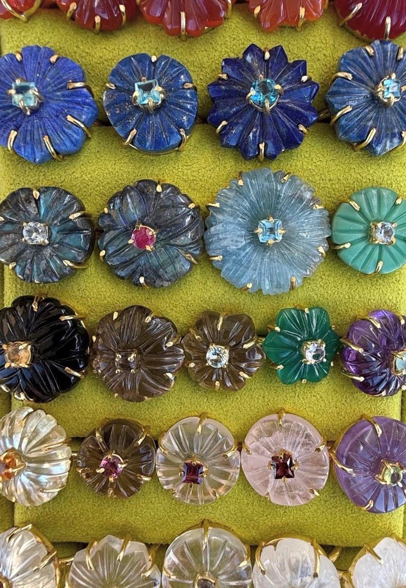Gemstone Chrysanthemum Ring