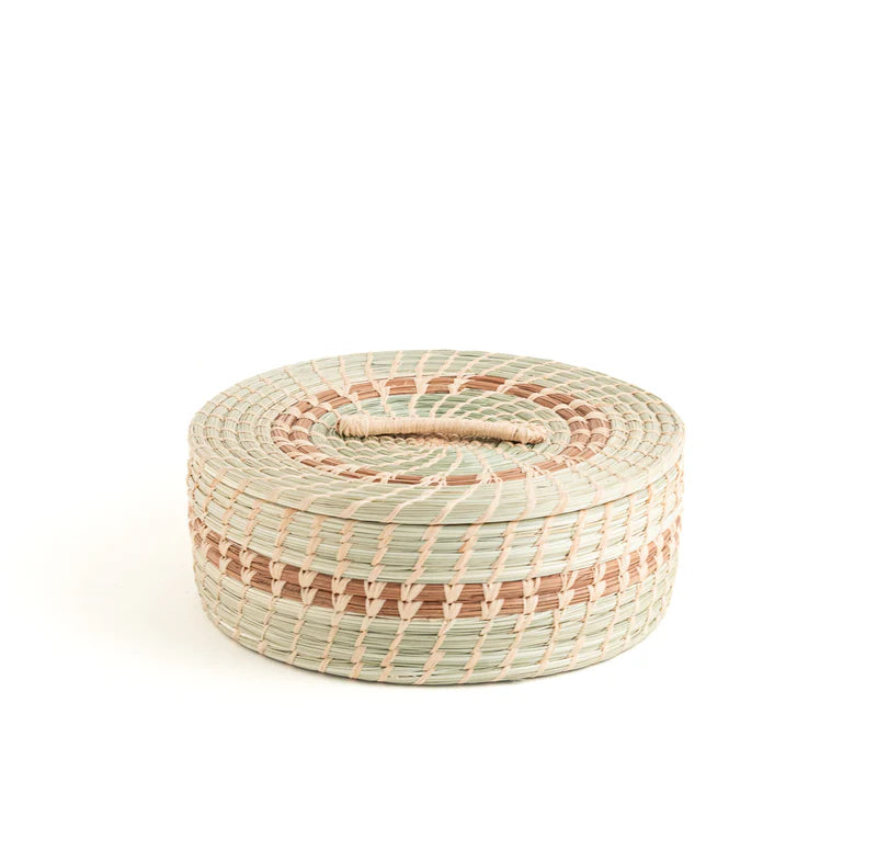 Wild Grass and Pine Tortilla Basket with Lid