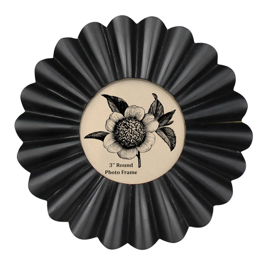 Scalloped Round Frame, Black - 3”