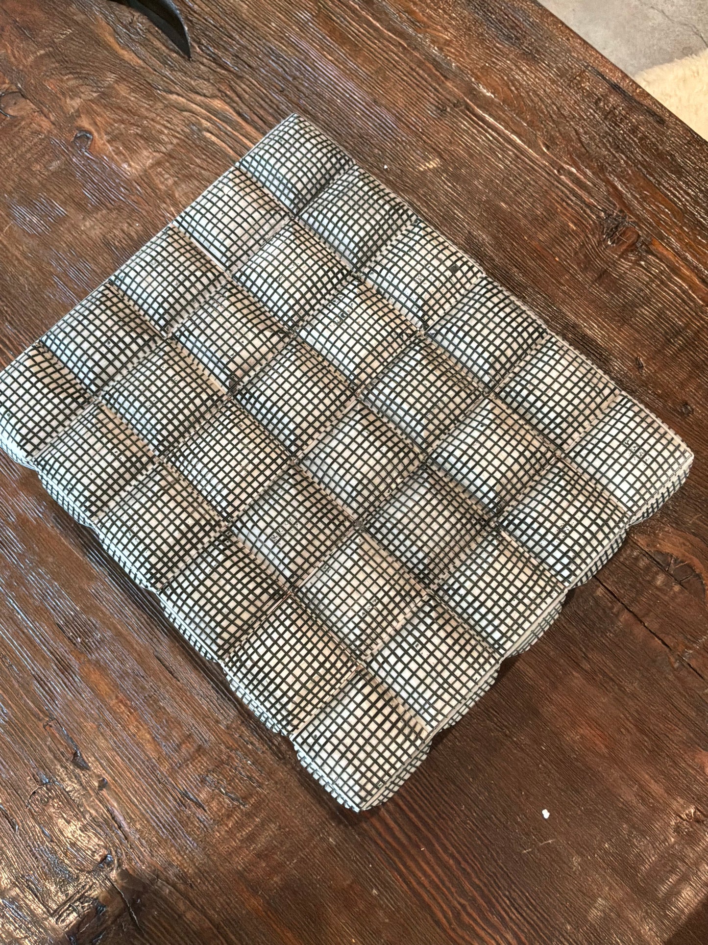 3D Bone Box with Grid Carving XL