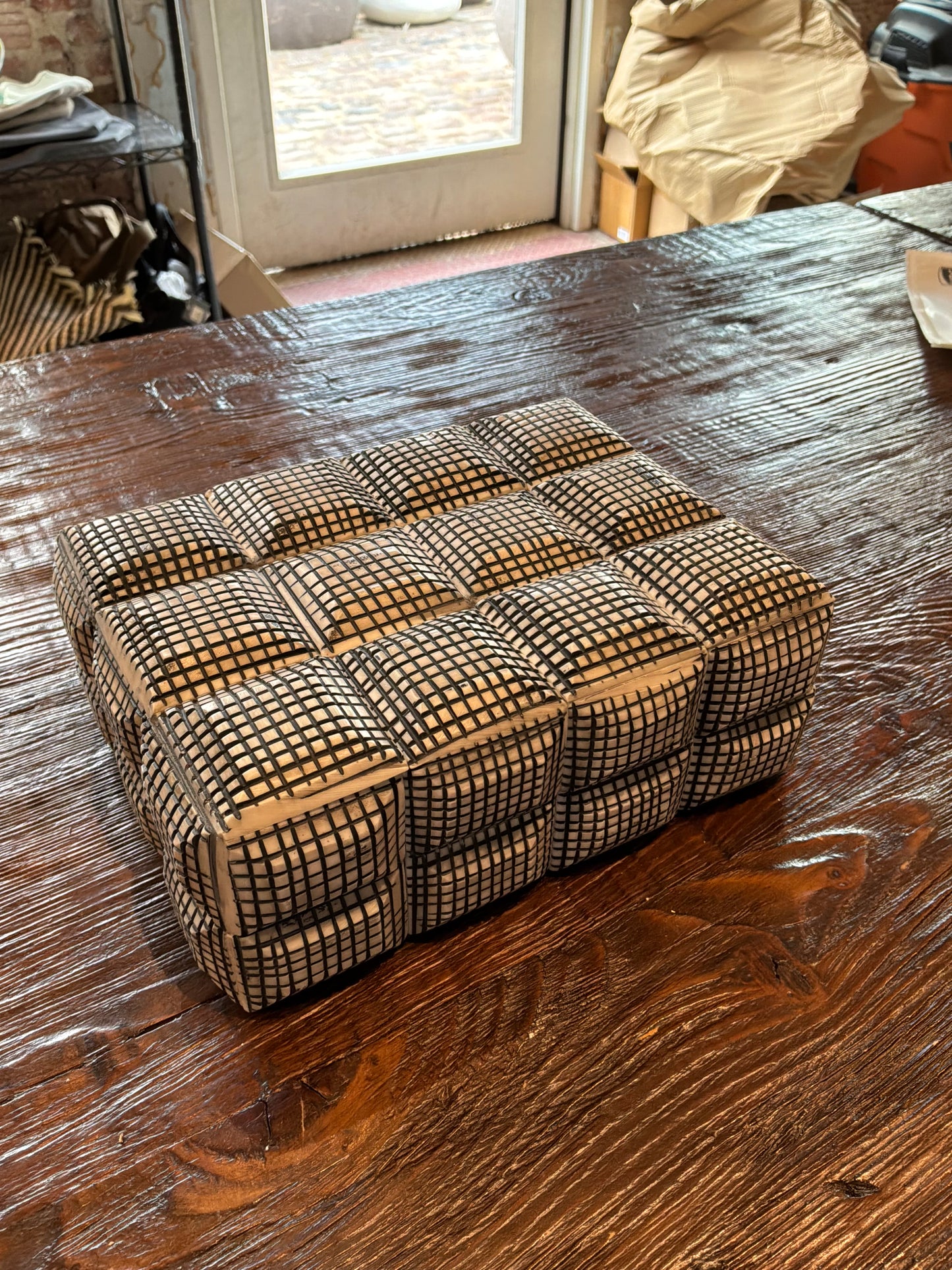 3D Bone Box with Grid Carving Small