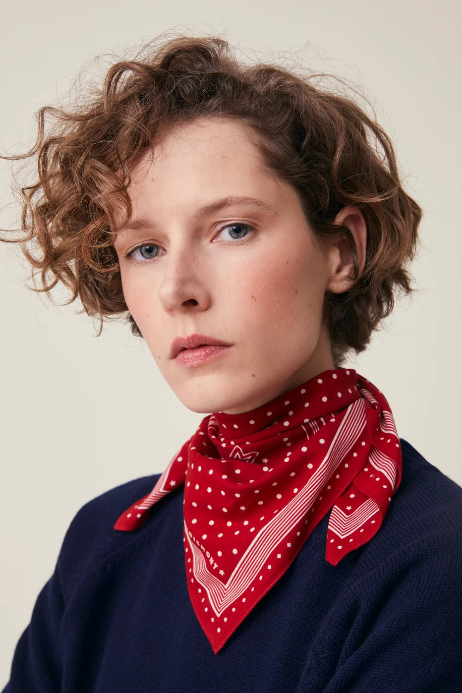 Scarf Allegra Theater