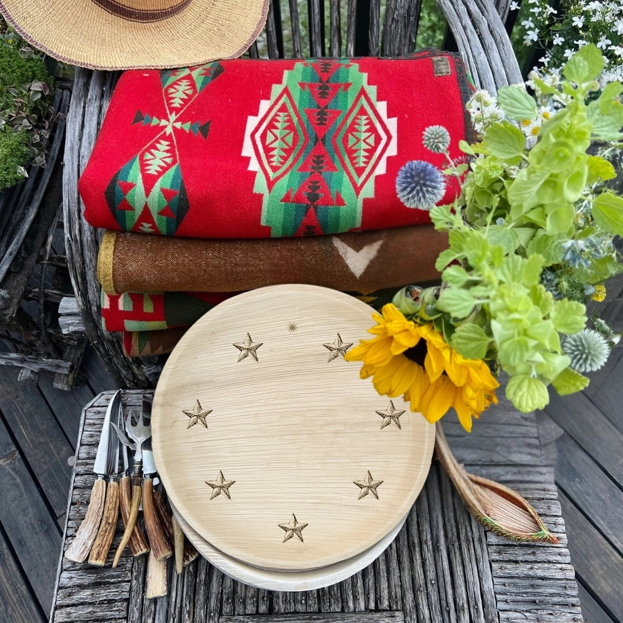 Compostable Palm Leaf Plates | Star Wreath