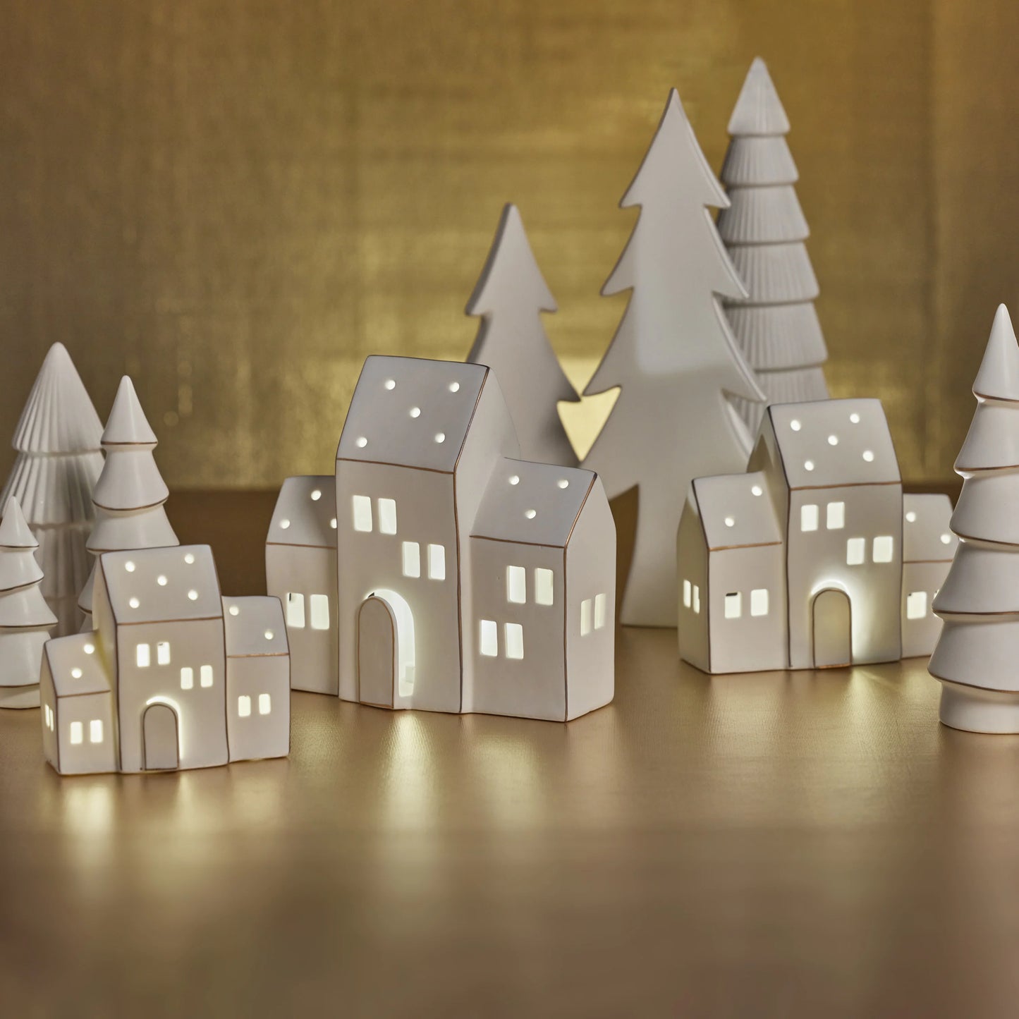 Zermatt Led Porcelain House