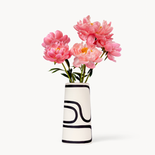 Load image into Gallery viewer, Pillar Vase Outline
