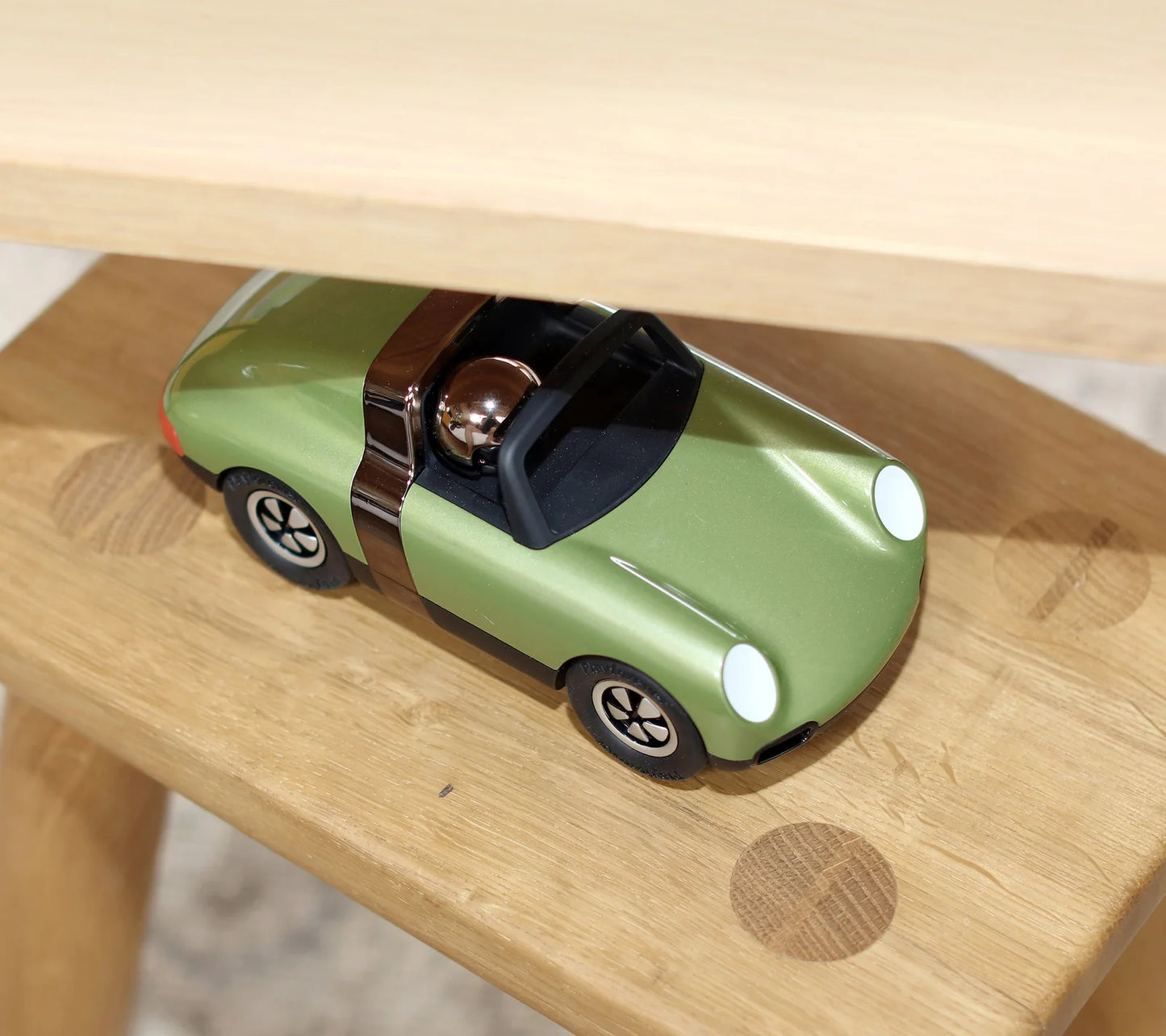Luft Hopper Toy Car