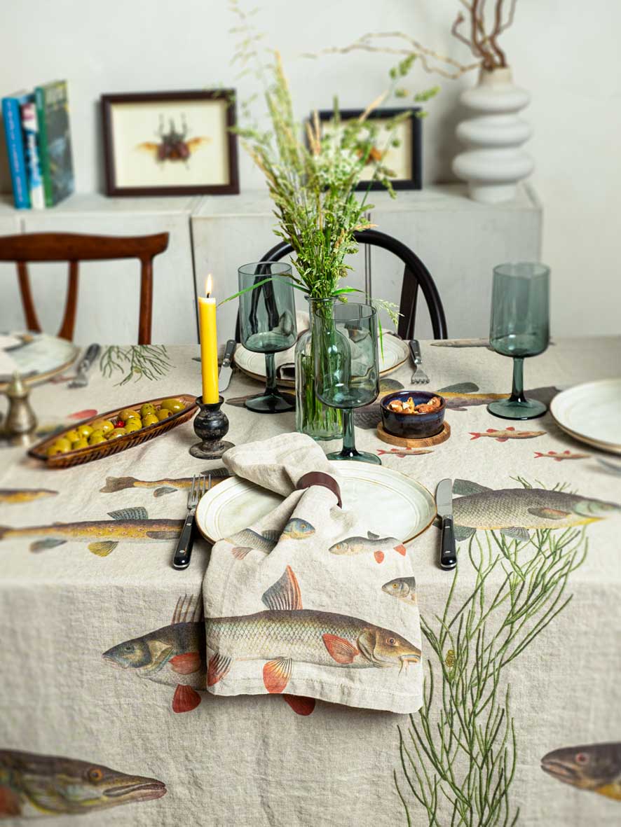 Tablecloth Freshwater Fish