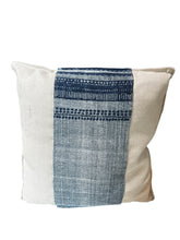 Load image into Gallery viewer, 20x20 Assorted Pillows
