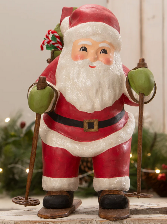 Santa Delivery on Ski's