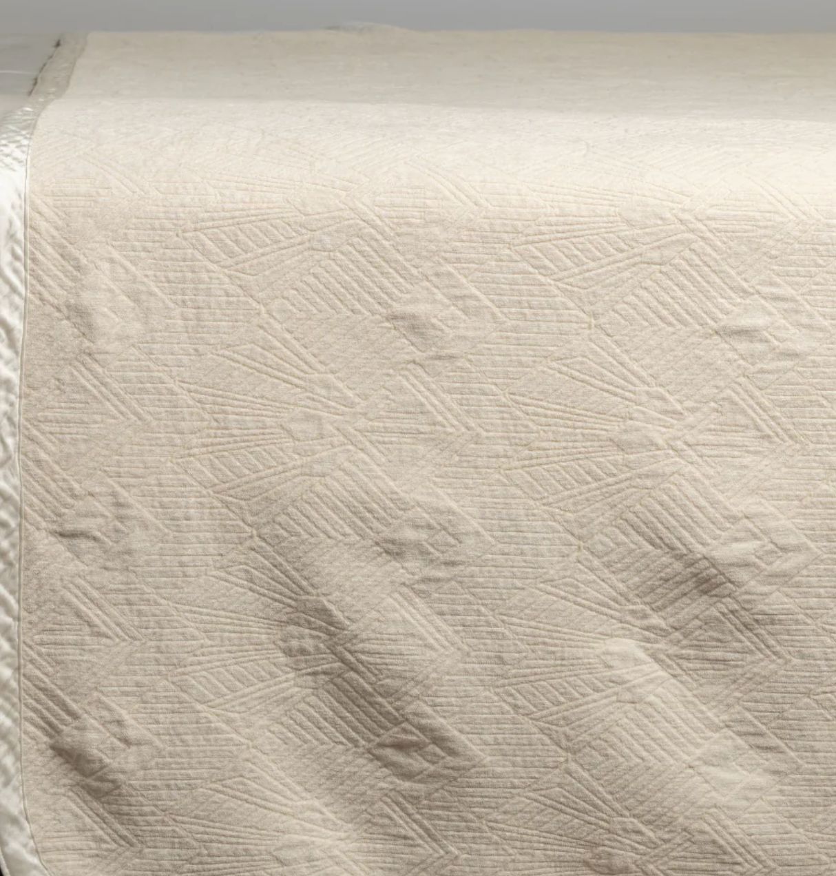 Trettino King Coverlet