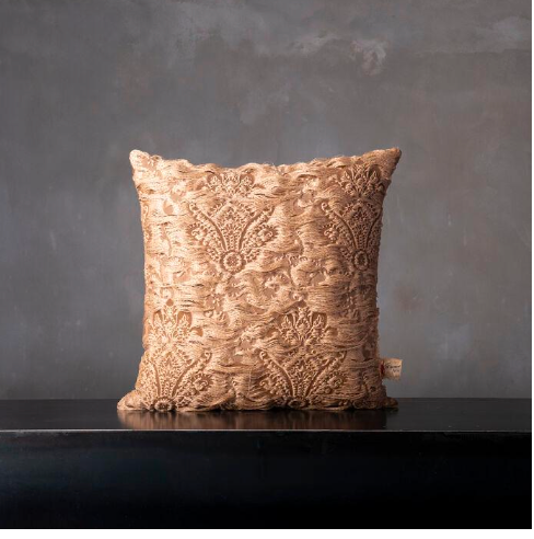 Ademia Pillow